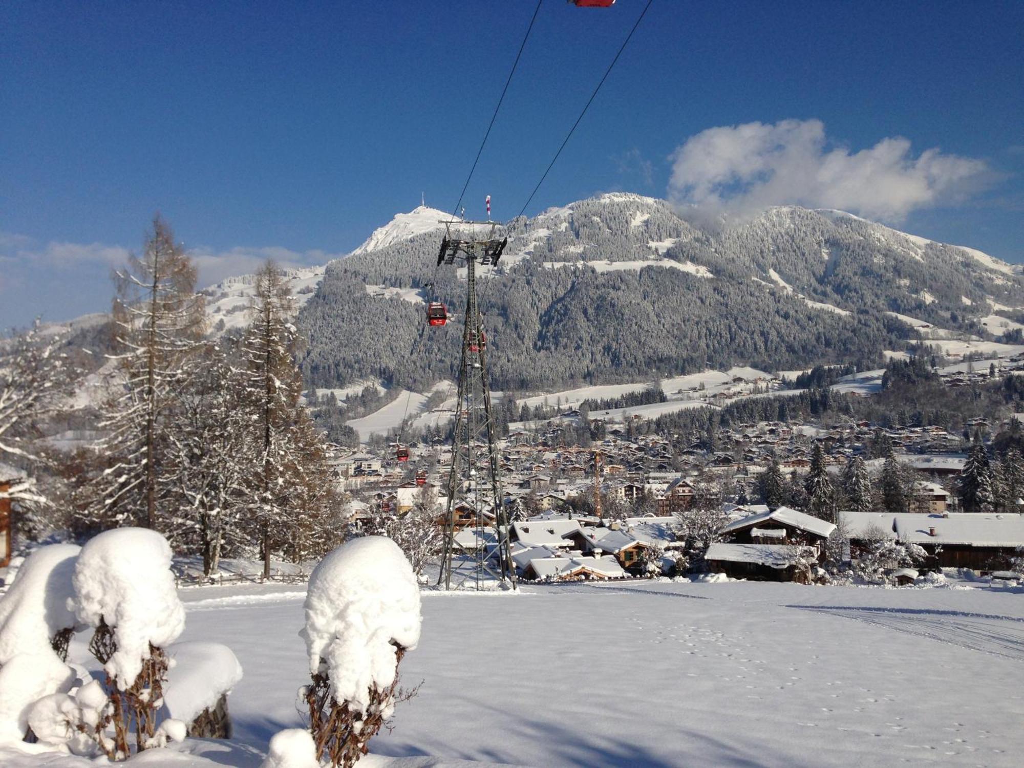 Pension Hinterseer Kitzbühel Buitenkant foto