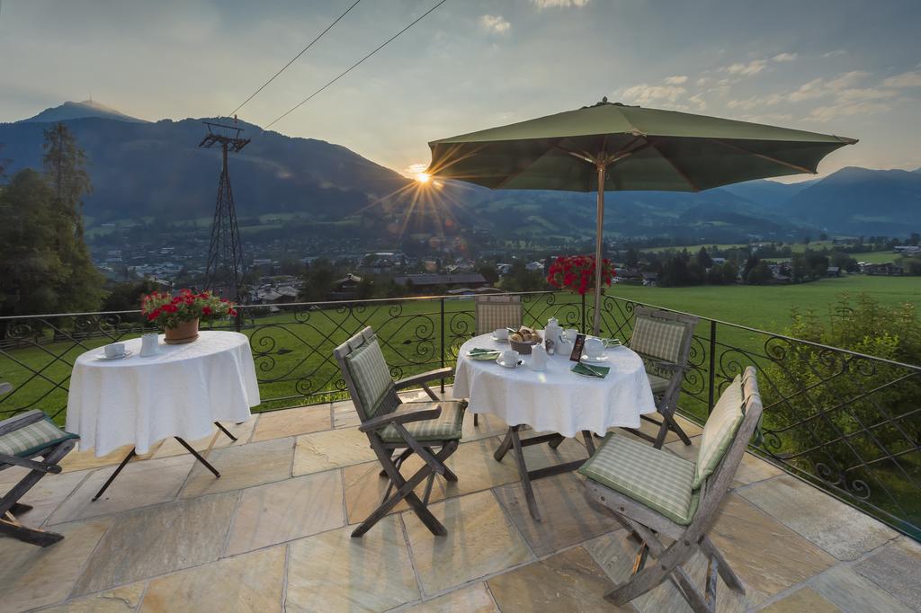 Pension Hinterseer Kitzbühel Buitenkant foto