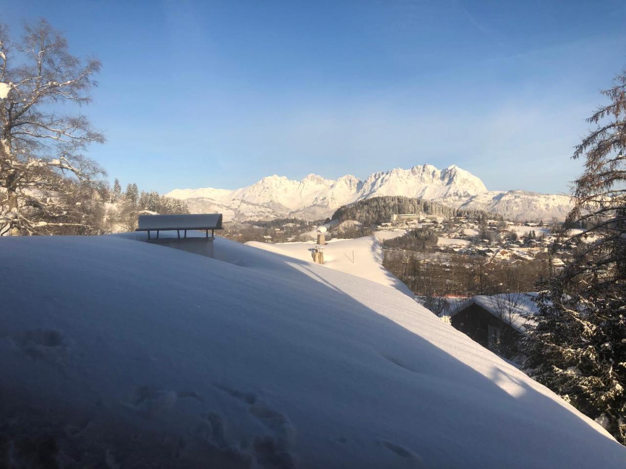 Pension Hinterseer Kitzbühel Buitenkant foto